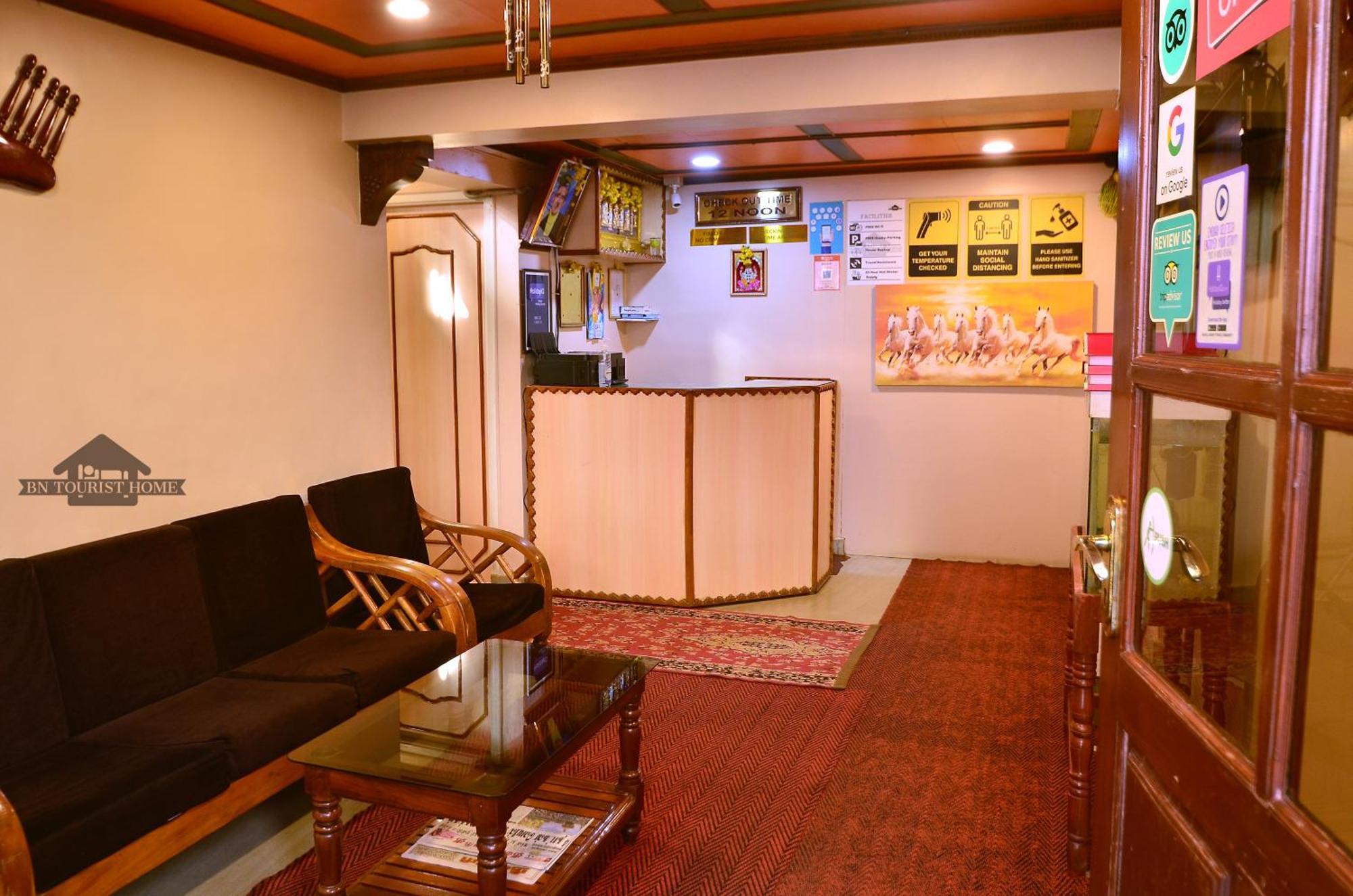 Bn Tourist Home Ooty Extérieur photo