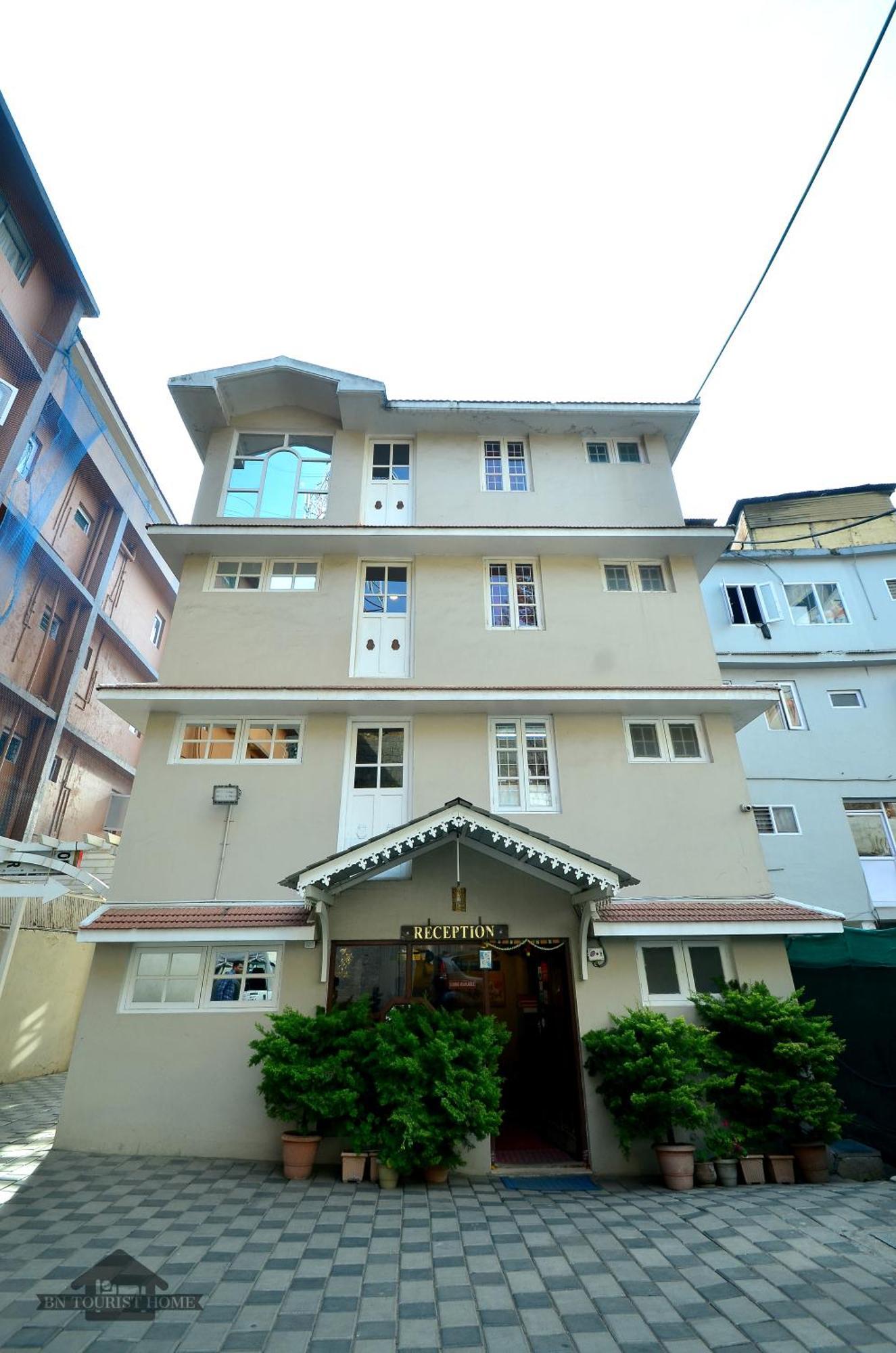 Bn Tourist Home Ooty Extérieur photo